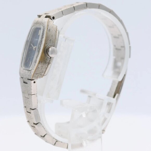 Vintage Baylor Frosted Blue Sunburst Ladies Mechanical Wristwatch ST 69-20 - Picture 5 of 5